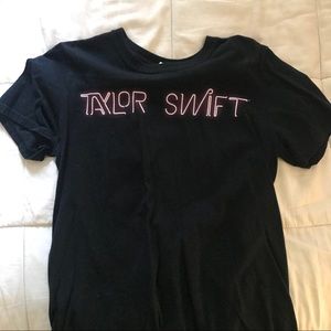 Taylor Swift 1989 World Tour T-shirt